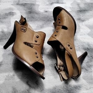 Mark Fisher Marlo Tan Studded Sandal   Size 8.5
